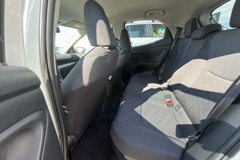 Toyota Yaris din 2026 cu 2.399 km - oferta TOY246989 - foto 15