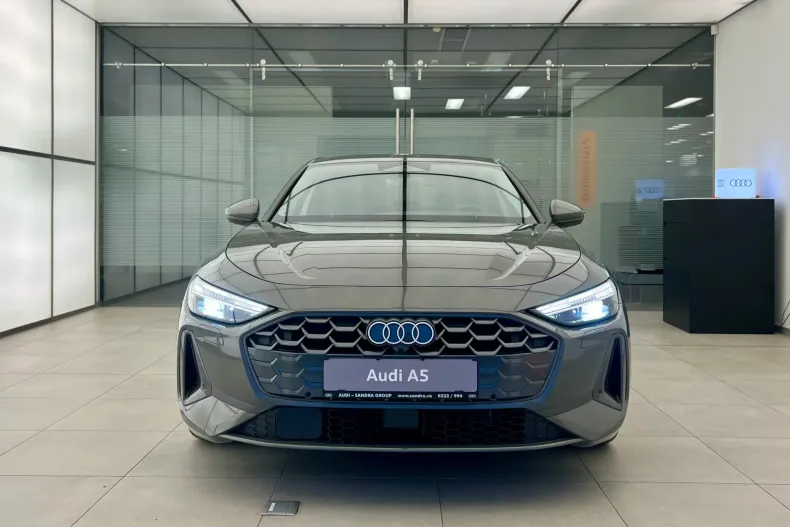 Audi A5 din 2025 cu 35.000 km - oferta AUD246990 - foto 2