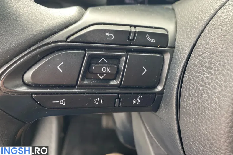 Toyota Yaris Cross din 2024 cu 30.200 km - oferta TOY246992 - foto 15