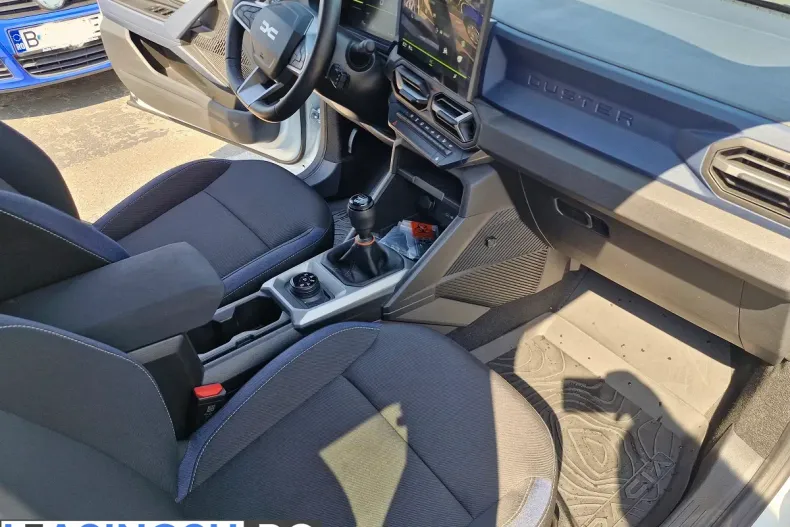 Dacia Duster din 2025 cu 5.467 km - oferta DAC246995 - foto 14