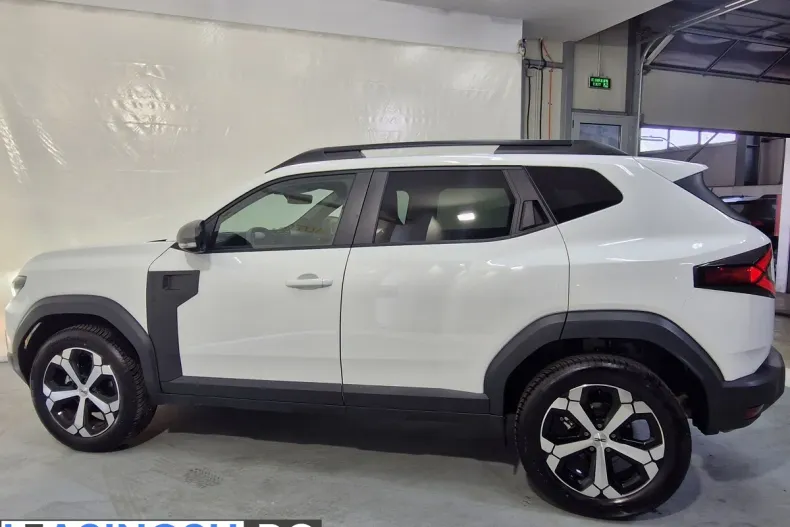 Dacia Duster din 2025 cu 5.467 km - oferta DAC246995 - foto 16