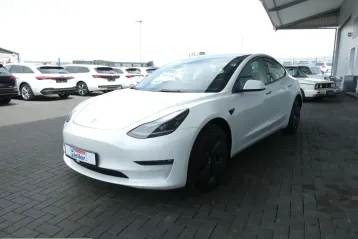 Tesla Model 3 din 2024 - oferta TES246997