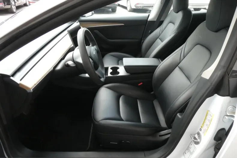Tesla Model 3 din 2024 cu 34.882 km - oferta TES246997 - foto 7