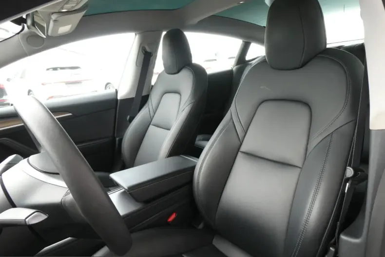 Tesla Model 3 din 2024 cu 34.882 km - oferta TES246997 - foto 8