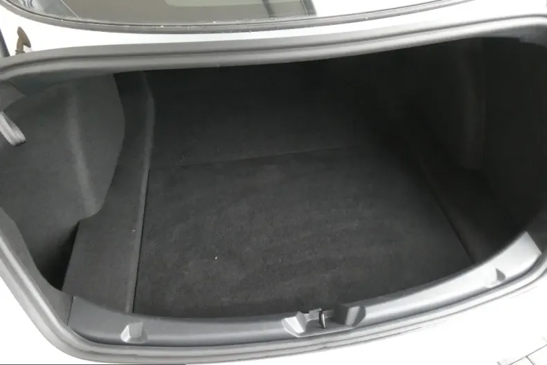 Tesla Model 3 din 2024 cu 34.882 km - oferta TES246997 - foto 13