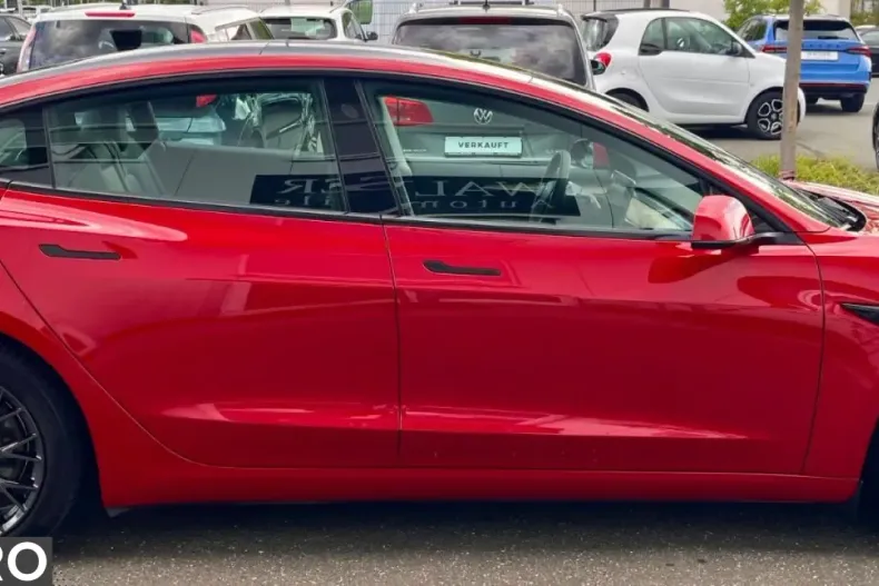 Tesla Model 3 din 2023 cu 35.500 km - oferta TES246998 - foto 2