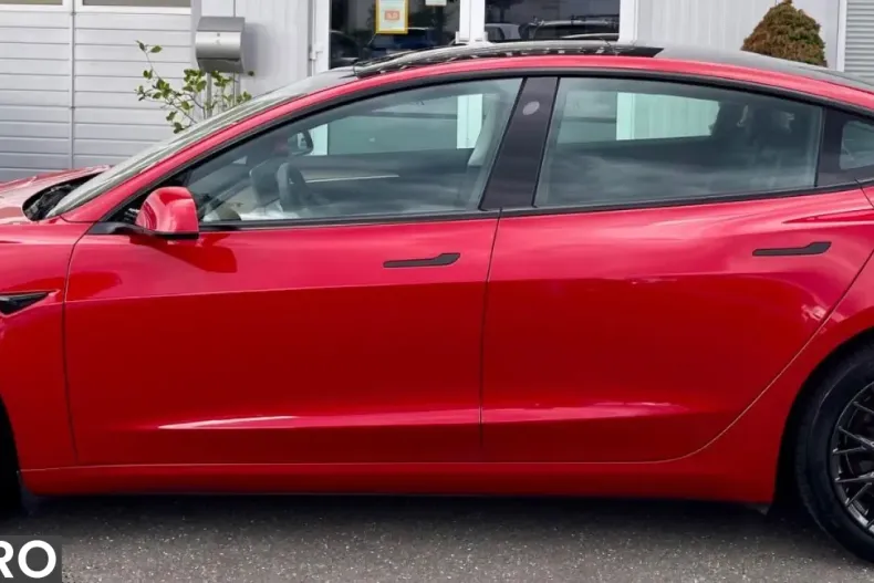 Tesla Model 3 din 2023 cu 35.500 km - oferta TES246998 - foto 3