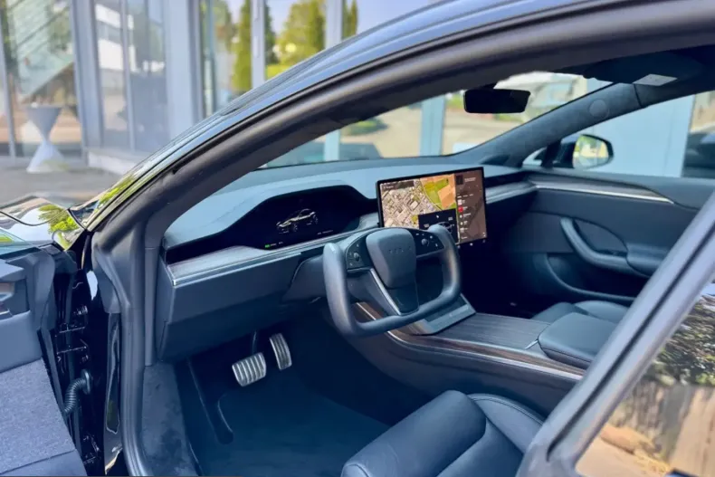Tesla Model S din 2023 cu 77.843 km - oferta TES246999 - foto 11