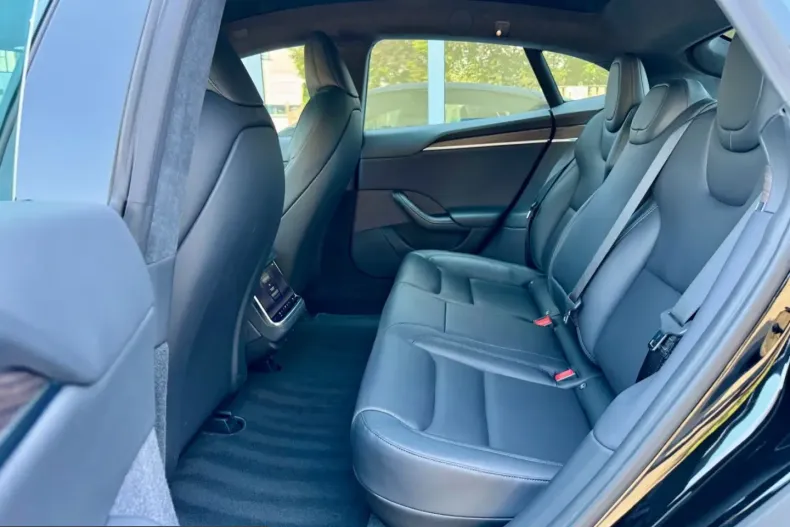 Tesla Model S din 2023 cu 77.843 km - oferta TES246999 - foto 15