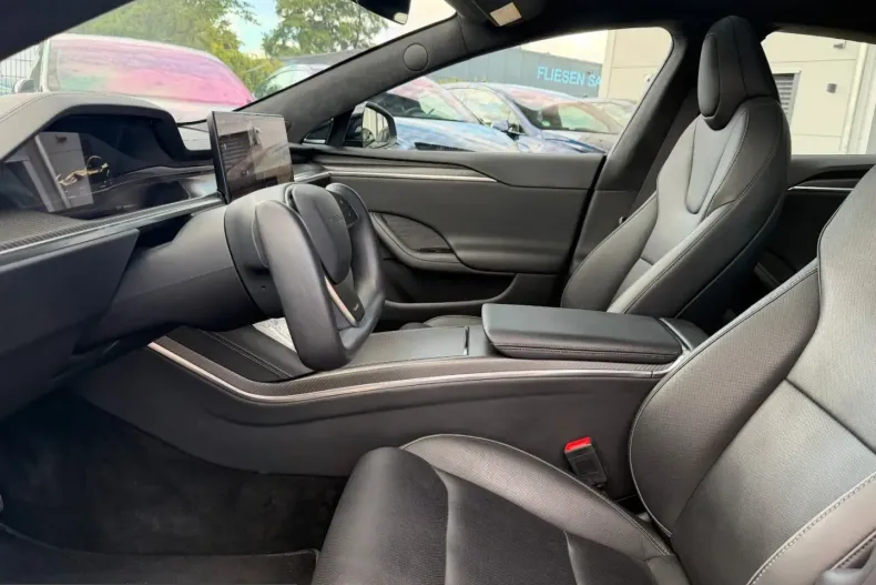 Tesla Model S din 2023 cu 21.111 km - oferta TES247000 - foto 31