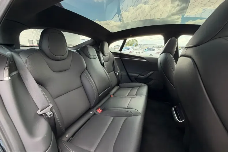 Tesla Model S din 2023 cu 21.111 km - oferta TES247000 - foto 35