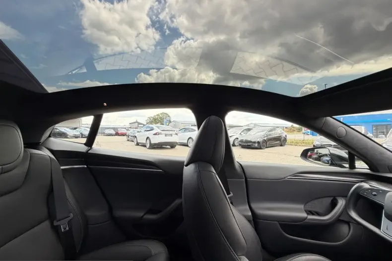 Tesla Model S din 2023 cu 21.111 km - oferta TES247000 - foto 39