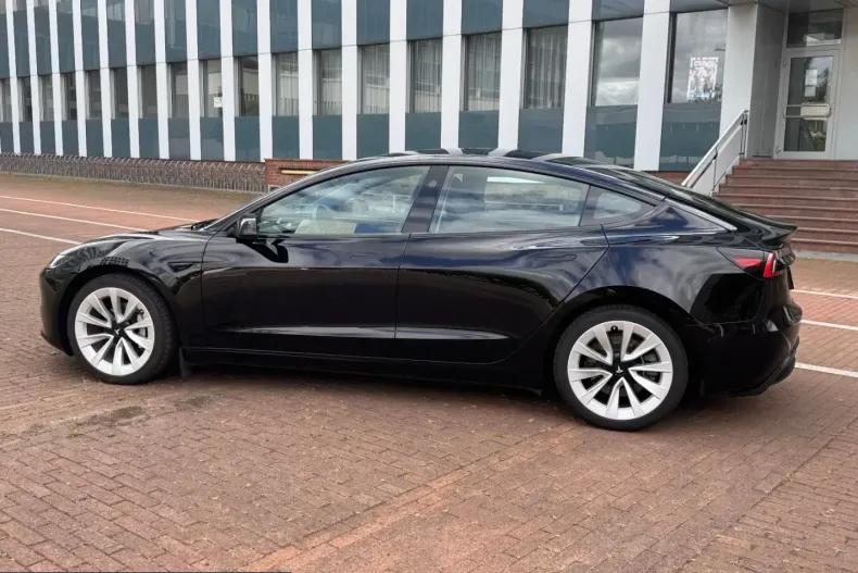 Tesla Model 3 din 2024 cu 35.800 km - oferta TES247001 - foto 5