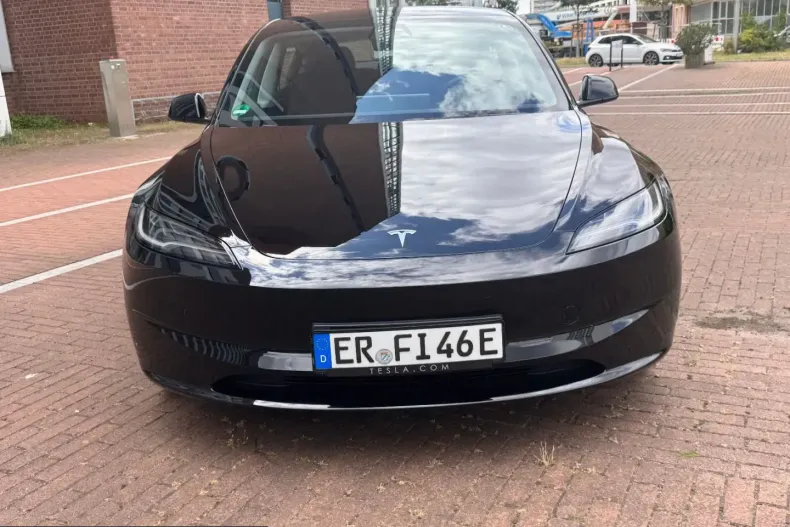 Tesla Model 3 din 2024 cu 35.800 km - oferta TES247001 - foto 7