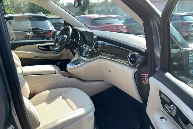 Mercedes-Benz V 200 (Clasa V) din 2021 cu 46.031 km - oferta MER247003 - foto 40