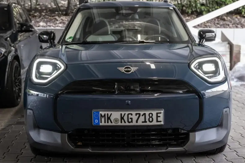 MINI Aceman E din 2025 cu 8.900 km - oferta MIN247005 - foto 3