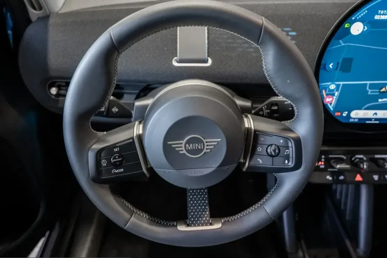 MINI Aceman E din 2025 cu 8.900 km - oferta MIN247005 - foto 9
