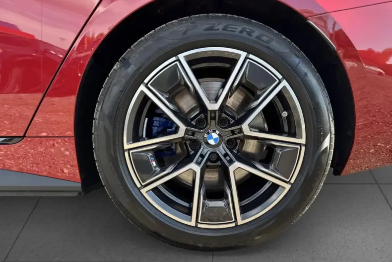 BMW i4 (Seria 4) din 2025 cu 12.750 km - oferta BMW247021 - foto 10