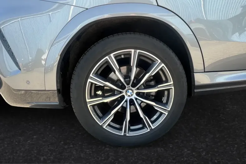 BMW X6 (Seria X) din 2025 cu 25.098 km - oferta BMW247022 - foto 5