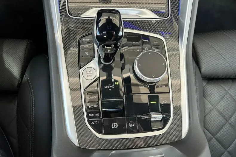 BMW X6 (Seria X) din 2023 cu 53.860 km - oferta BMW247023 - foto 12