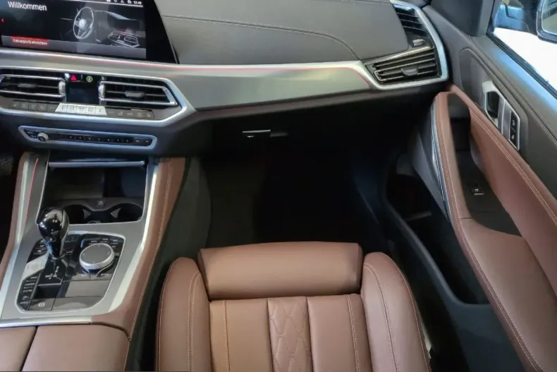 BMW X6 (Seria X) din 2022 cu 84.522 km - oferta BMW247025 - foto 9