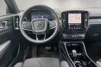 Volvo XC40 din 2023 cu 35.805 km - oferta VOL247032 - foto 2