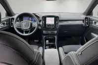 Volvo XC40 din 2023 cu 35.805 km - oferta VOL247032 - foto 10