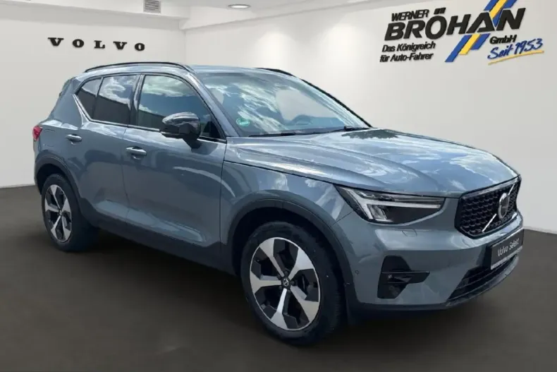 Volvo XC40 din 2023 cu 35.805 km - oferta VOL247032 - foto 14