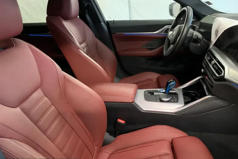 BMW i4 (Seria 4) din 2023 cu 89.962 km - oferta BMW247033 - foto 7