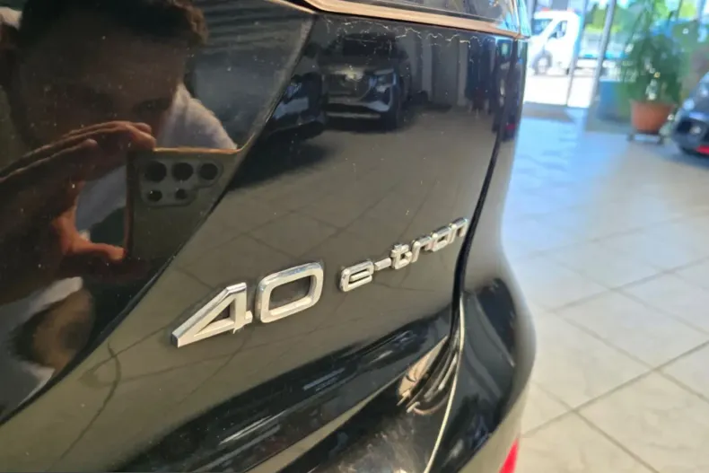 Audi Q4 din 2023 cu 89.000 km - oferta AUD247034 - foto 26