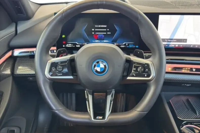 BMW 550 (Seria 5) din 2025 cu 35.067 km - oferta BMW247038 - foto 5