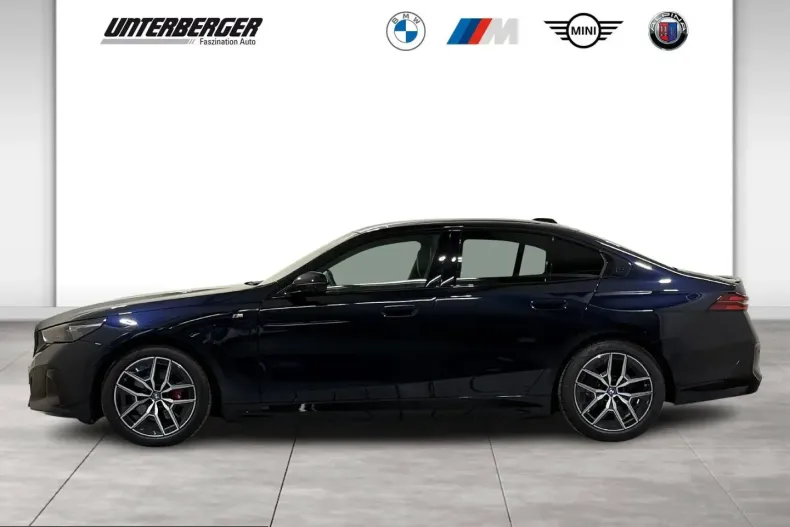 BMW 550 (Seria 5) din 2025 cu 33.598 km - oferta BMW247040 - foto 4