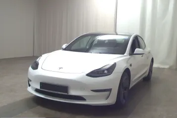 Tesla Model 3 din 2023 - oferta TES247056