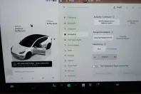 Tesla Model 3 din 2023 cu 101.523 km - oferta TES247056 - foto 23