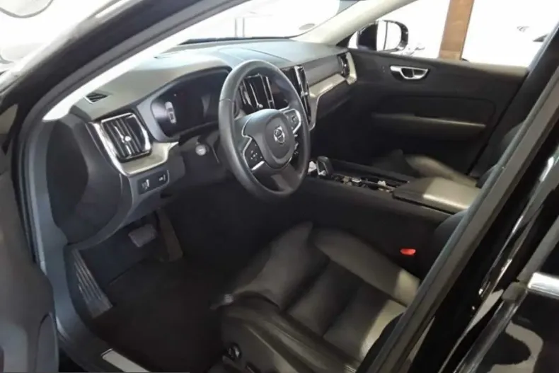 Volvo XC60 din 2022 cu 58.690 km - oferta VOL247059 - foto 5