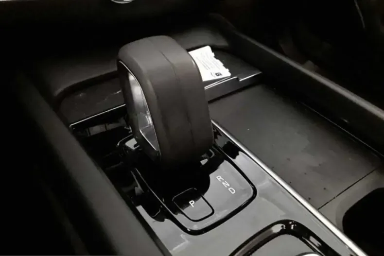 Volvo XC60 din 2022 cu 58.690 km - oferta VOL247059 - foto 10