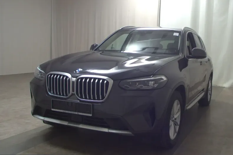 BMW X3 (Seria X) din 2024 cu 76.633 km - oferta BMW247061 - foto 1