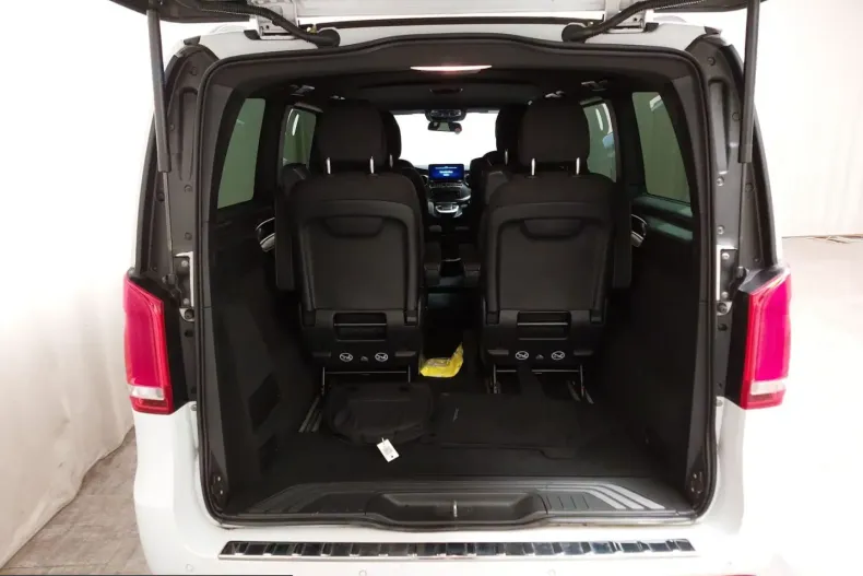 Mercedes-Benz EQV (Clasa V) din 2022 cu 34.697 km - oferta MER247062 - foto 19