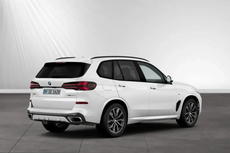 BMW X5 (Seria X) din 2025 cu 11.880 km - oferta BMW247069 - foto 2