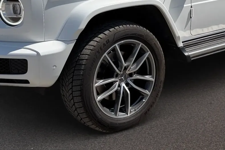 Mercedes-Benz G 400 (Clasa G) din 2023 cu 52.000 km - oferta MER247073 - foto 10