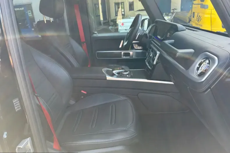 Mercedes-Benz G 400 (Clasa G) din 2023 cu 62.500 km - oferta MER247076 - foto 14