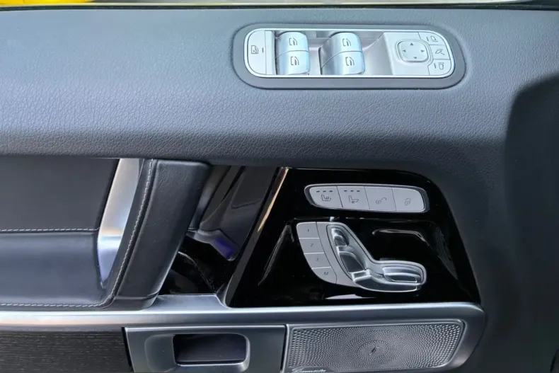Mercedes-Benz G 400 (Clasa G) din 2023 cu 62.500 km - oferta MER247076 - foto 25