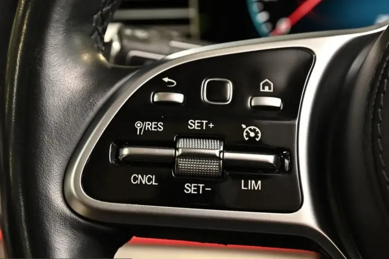Mercedes-Benz GLE 350 (Clasa GLE) din 2024 cu 84.809 km - oferta MER247100 - foto 14