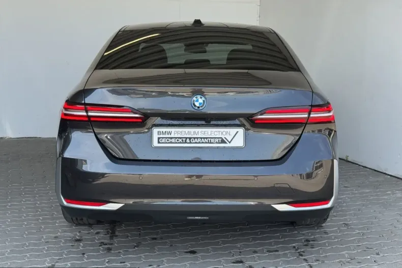 BMW 530 (Seria 5) din 2025 cu 78.420 km - oferta BMW247112 - foto 3
