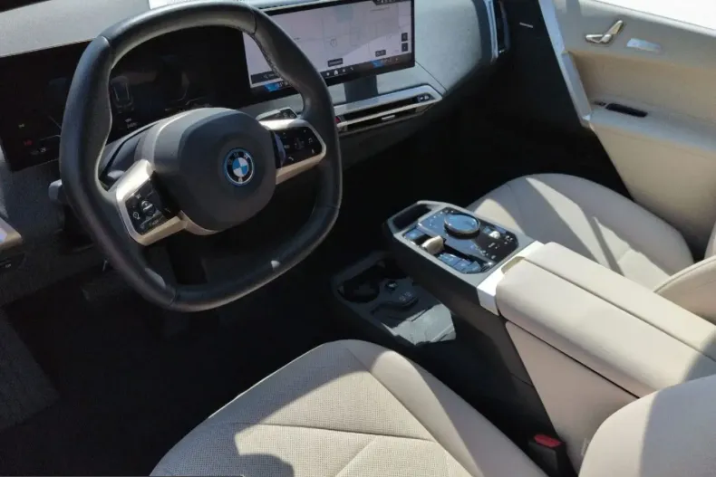 BMW iX din 2024 cu 24.893 km - oferta BMW247119 - foto 15