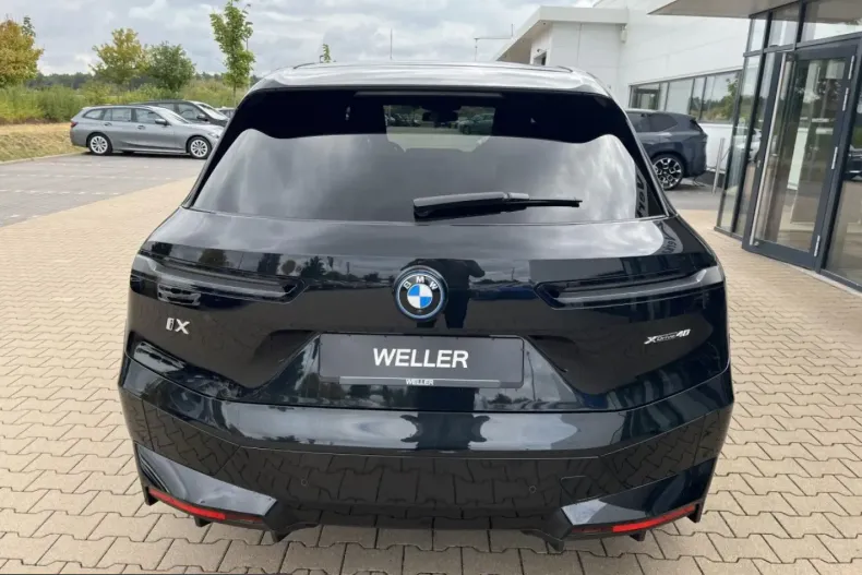 BMW iX din 2024 cu 77.240 km - oferta BMW247121 - foto 23