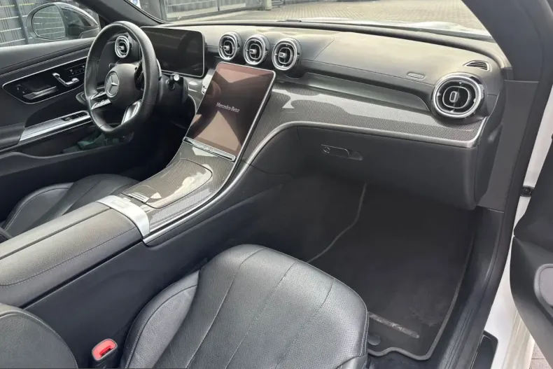Mercedes-Benz CLE 220 (Clasa CLE) din 2024 cu 43.786 km - oferta MER247123 - foto 8