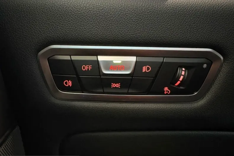 BMW X5 (Seria X) din 2023 cu 44.010 km - oferta BMW247129 - foto 18