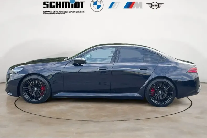 BMW M5 (Seria 5) din 2025 cu 46.005 km - oferta BMW247136 - foto 2