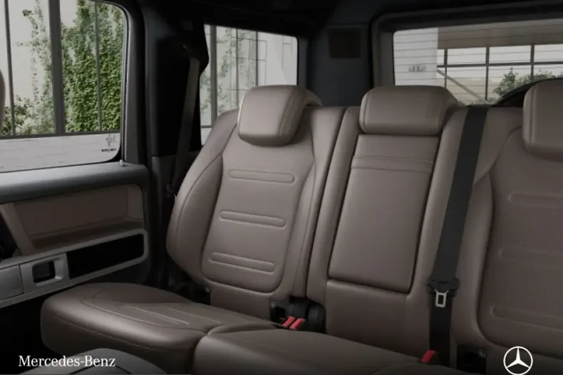 Mercedes-Benz G 450 (Clasa G) din 2025 cu 16.645 km - oferta MER247139 - foto 10